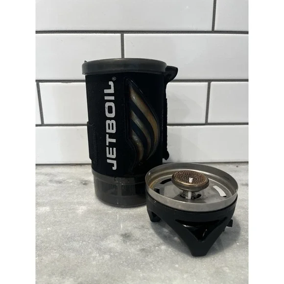 Jetboil Flash 1.0L Camping and Backpacking Stove Cooking System Black - Picture 2 of 7